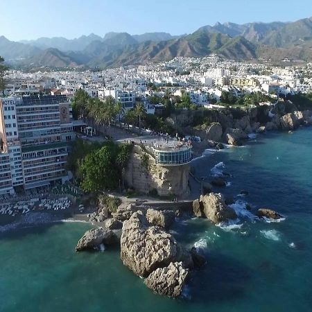 Apartamento Avenida 2 ネルハ エクステリア 写真