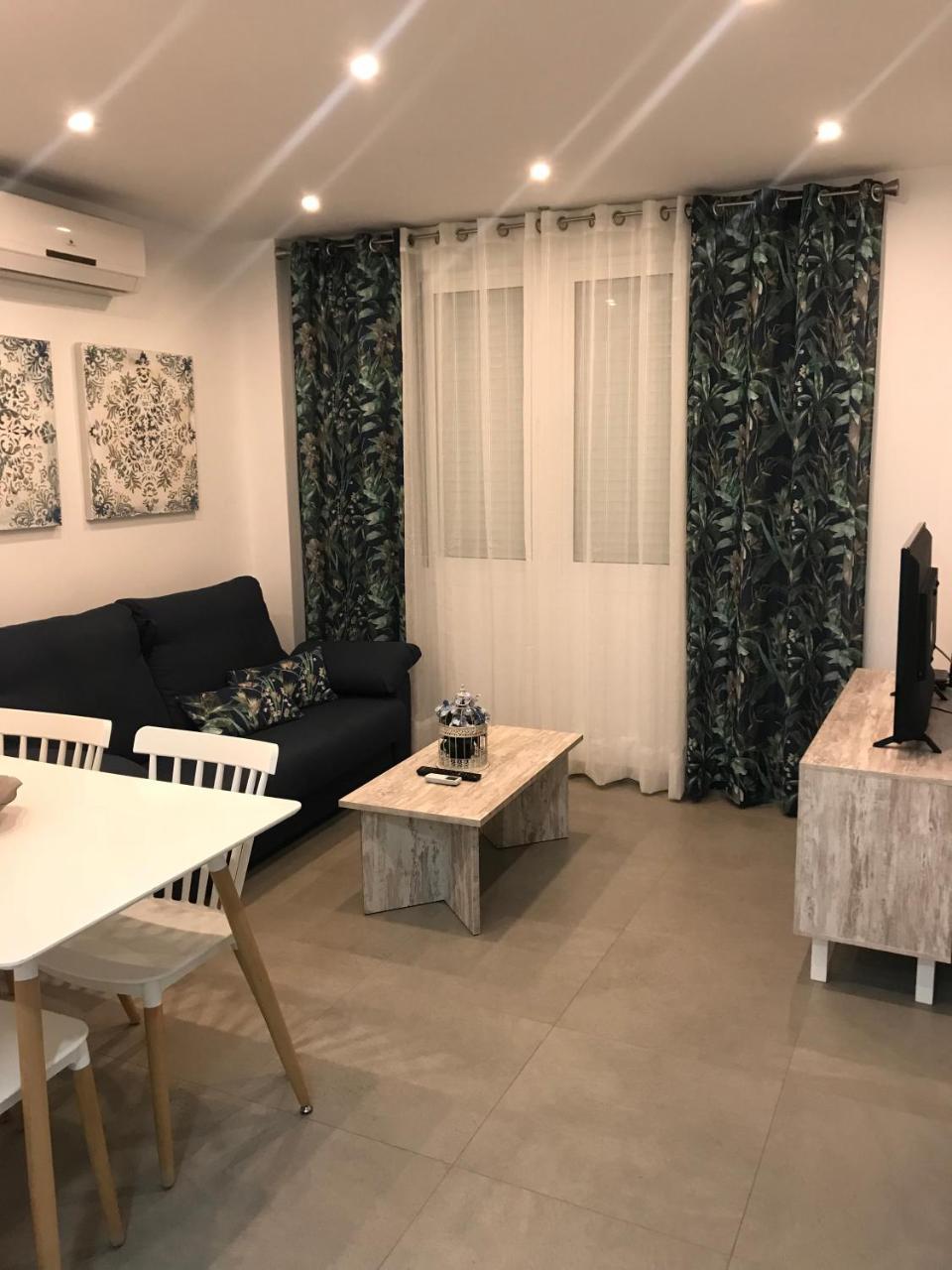 Apartamento Avenida 2 ネルハ エクステリア 写真